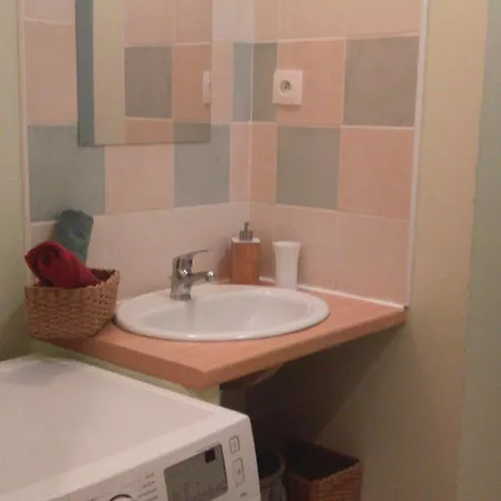 Cosy De 50m2, 2 Avec Terrasse, Plein Centre D'ax-les-thermes Ax-les-Thermes