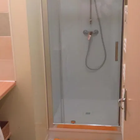 Cosy De 50m2, 2 Avec Terrasse, Plein Centre D'ax-les-thermes