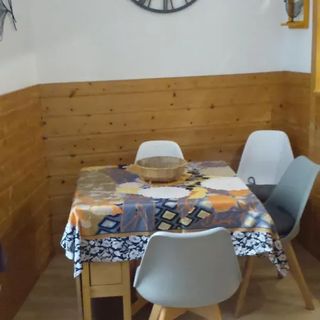 Cosy De 50m2, 2 Avec Terrasse, Plein Centre D'ax-les-thermes