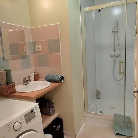 Cosy De 50m2, 2 Avec Terrasse, Plein Centre D'ax-les-thermes Ax-les-Thermes